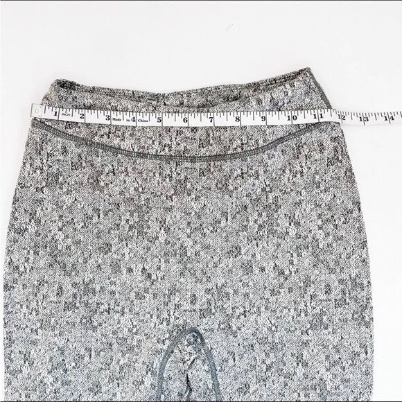 Gymshark Gray Fleur Marled Textured Full Ankle Length High Waist Leggings Sz S - Picture 6 of 9